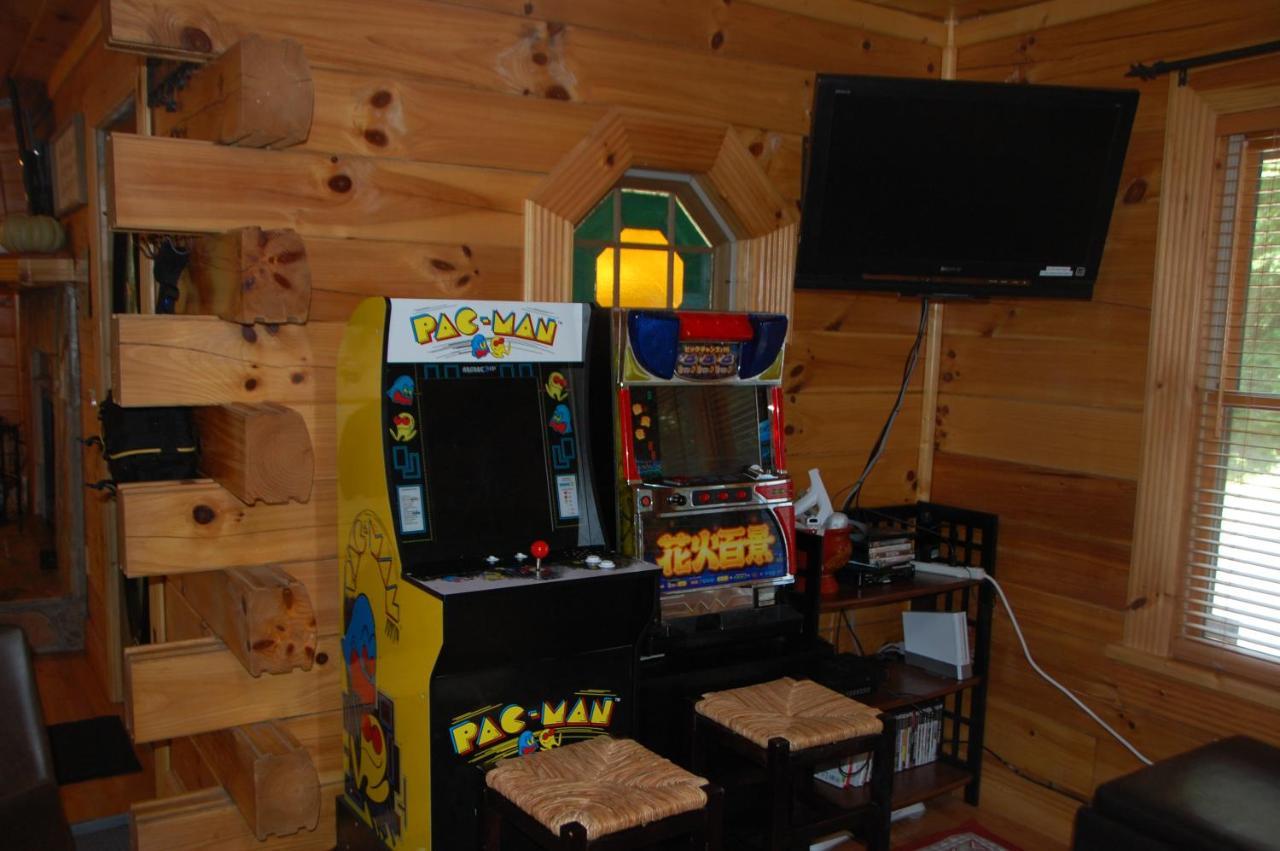 His Promises Cabin Pigeon Forge Extérieur photo